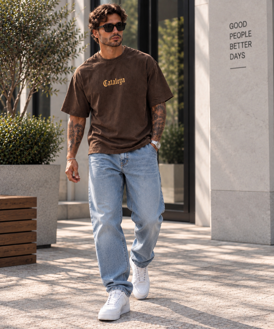 Icon Tee-coffee vintage/Gold